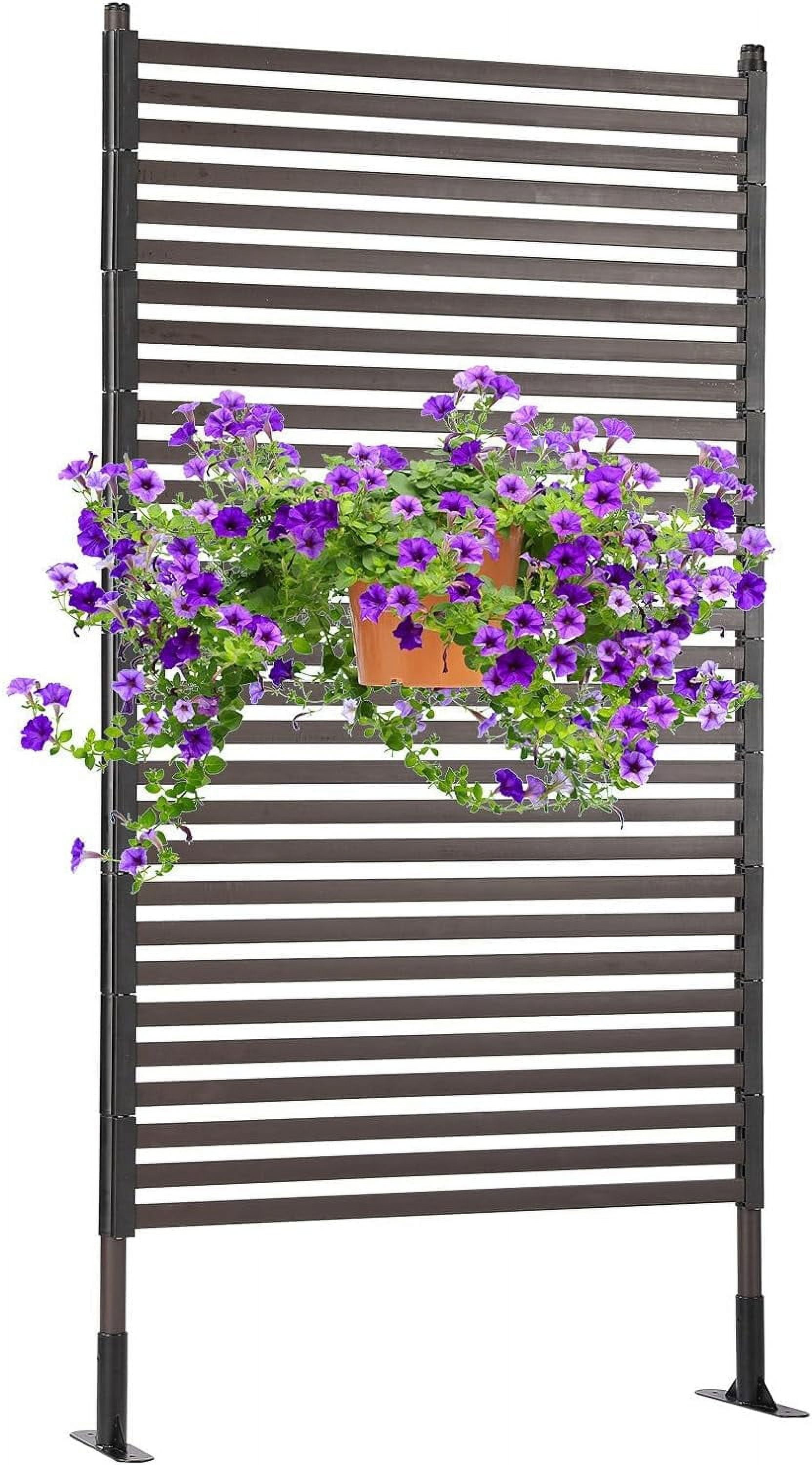 Aelkan Metal Outdoor Privacy Screen with Stand, 3 ft W x 6 ft H PE ...