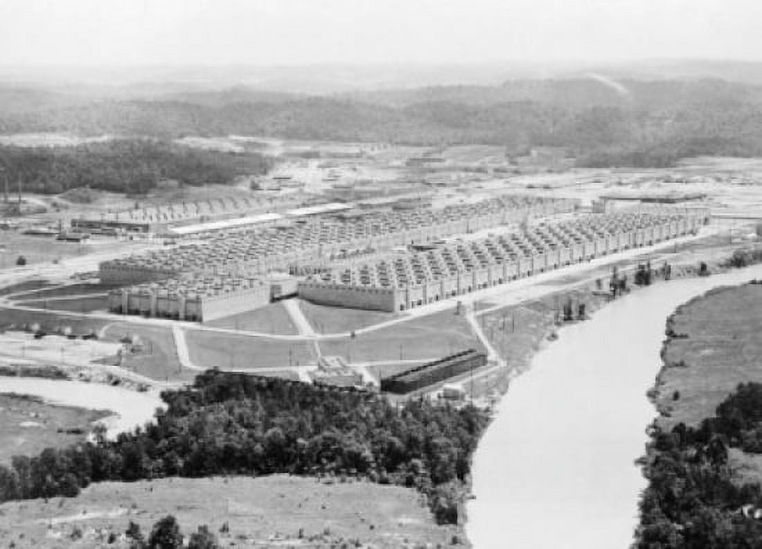 Aerial view of a nuclear laboratory Oak Ridge National Laboratory Oak Ridge Tennessee USA Canvas Art - (18 x 24)