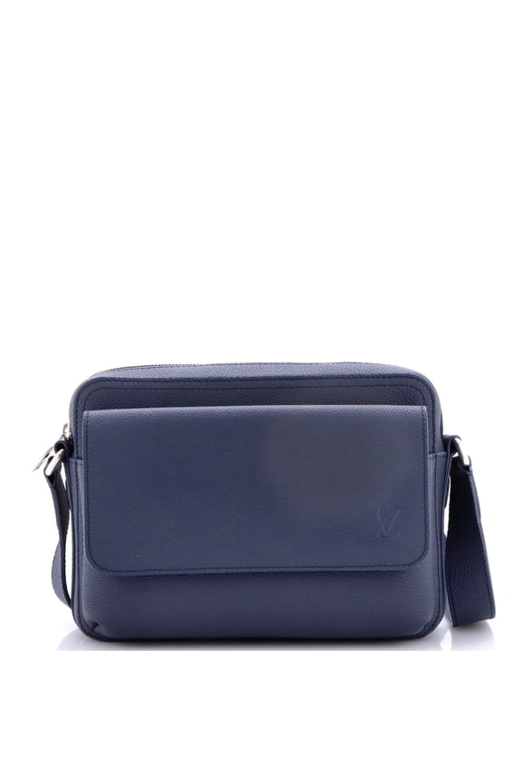 Aerogram Boarding Messenger Leather By Rebag