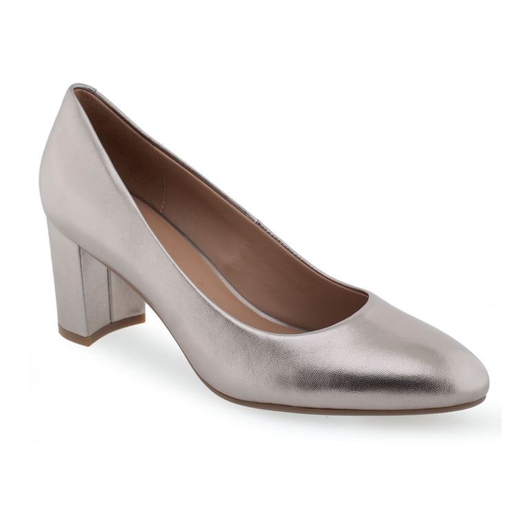 Aerosoles Betsy Women's Leather Dress Pumps Color: Champagne Size: 6