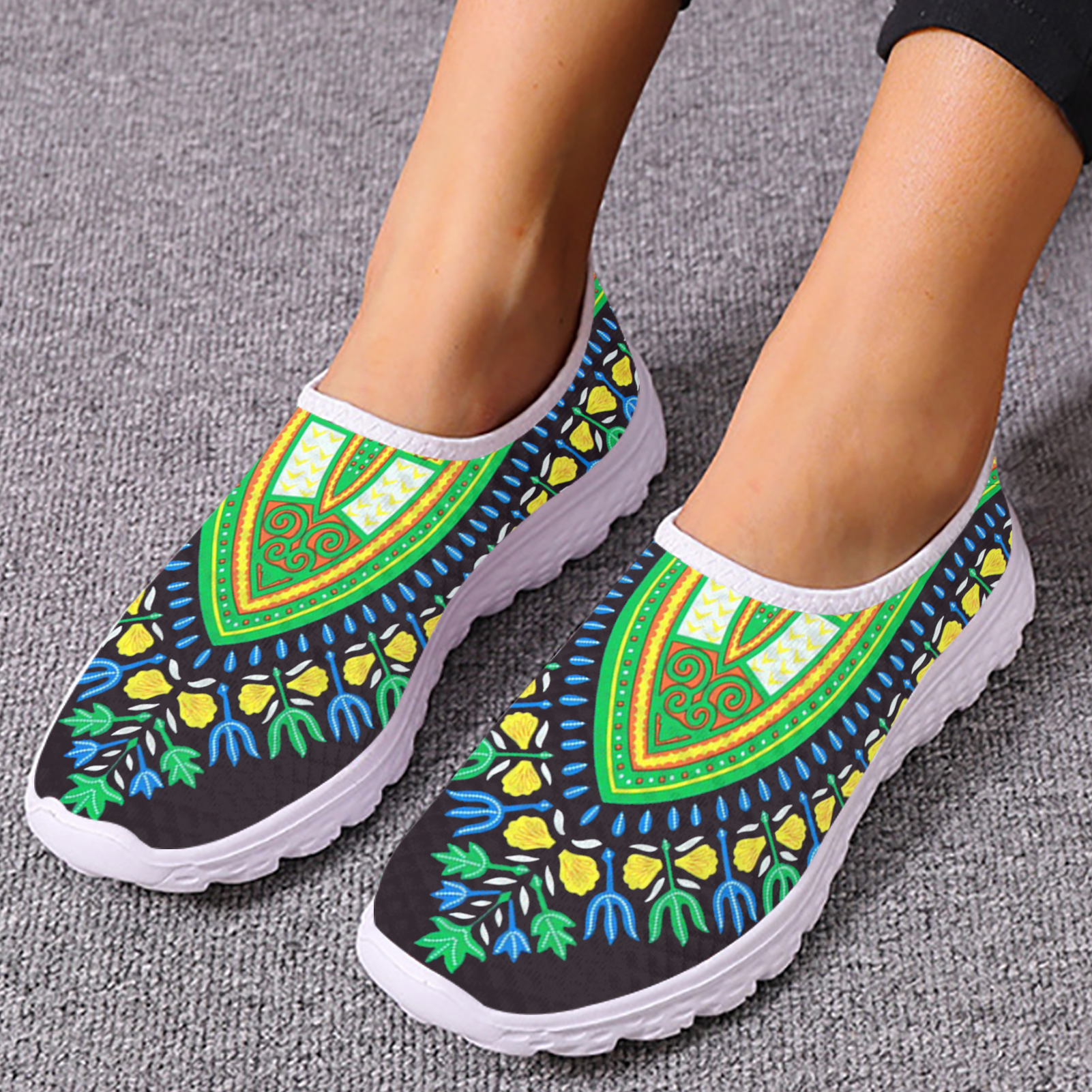 1 Pair Girls' Fashion Casual Strawberry Pattern Comfortable Slip-On Flats, Children Back To School Shoes main image 0