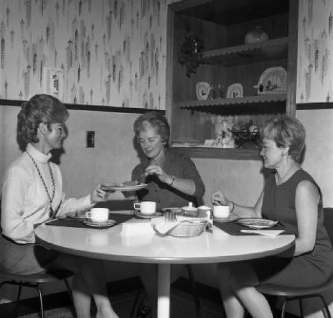 Afternoon tea Canvas Art - (18 x 24)