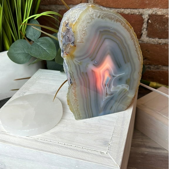 Agate Lamp 5-7" with bulb and cord (Blue, Pink, Natural, Purple) - Stunning Home Dcor