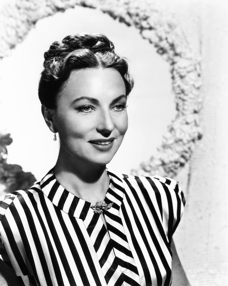 Agnes Moorehead Canvas Art - (16 x 20)
