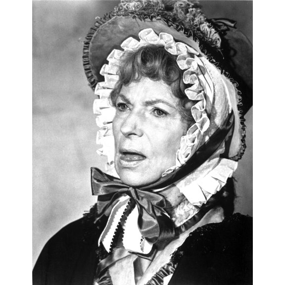 Agnes Moorehead on a Fierce Face Portrait Photo Print (8 x 10)