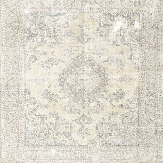 Ahgly Company Indoor Square Traditional Pale Silver Gray Area Rugs, 3' Square
