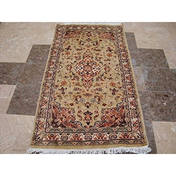 Wow Cream Floral Medallion Rectangle Area Rug Hand Knotted Wool Silk Carpet (5 x 3)'