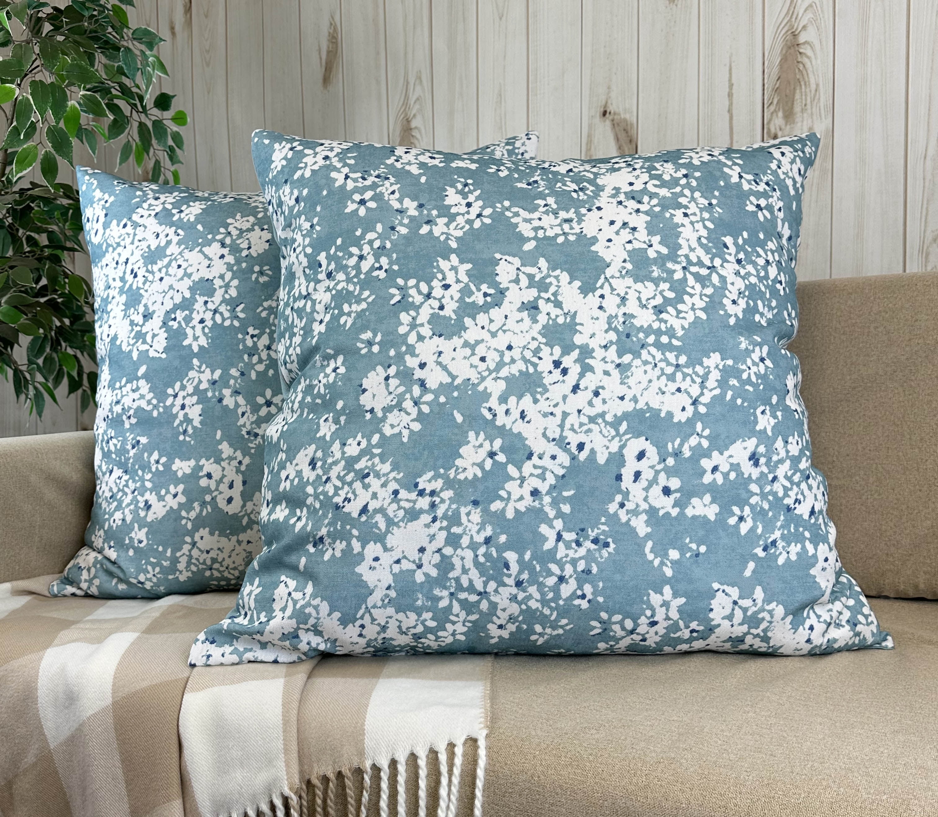 Aiking Home Blooms Aqua Polyester Euro Shams - Machine Washable (2 ...