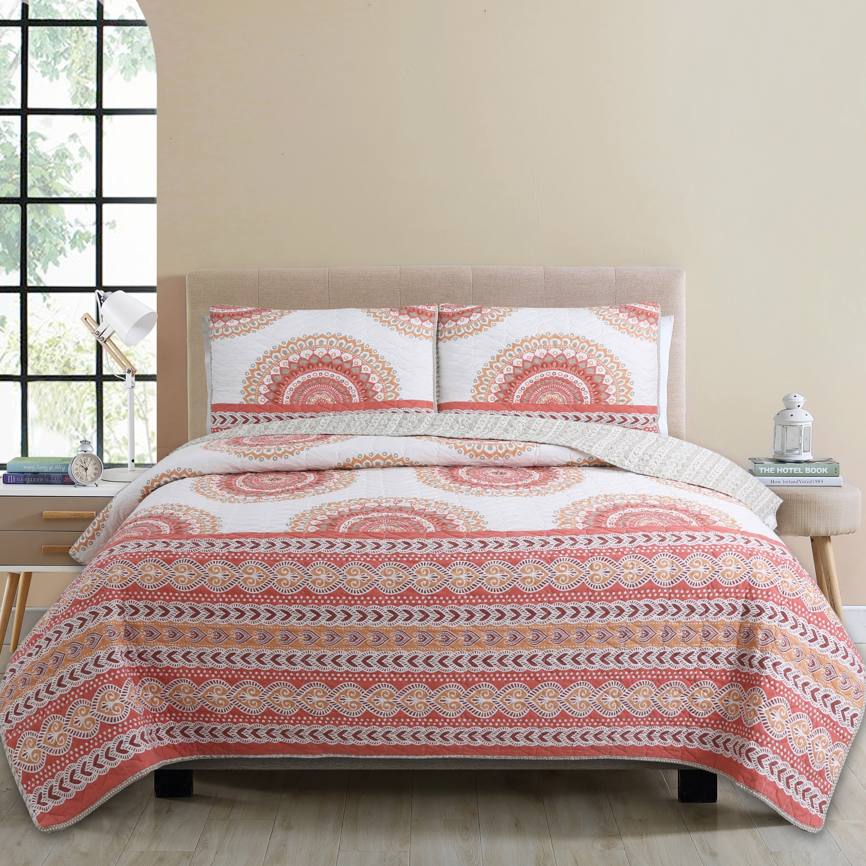 Full-Queen Sunburst Medallion Taupe Reversible Quilt Set