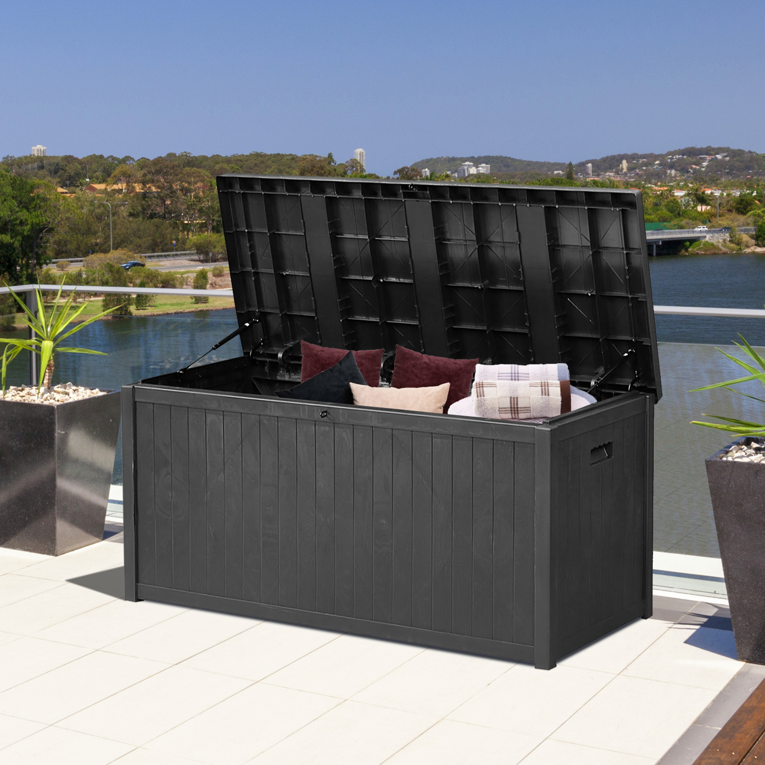 Keter 165 Gallon Deck Box, Resin Outdoor StorageBrown