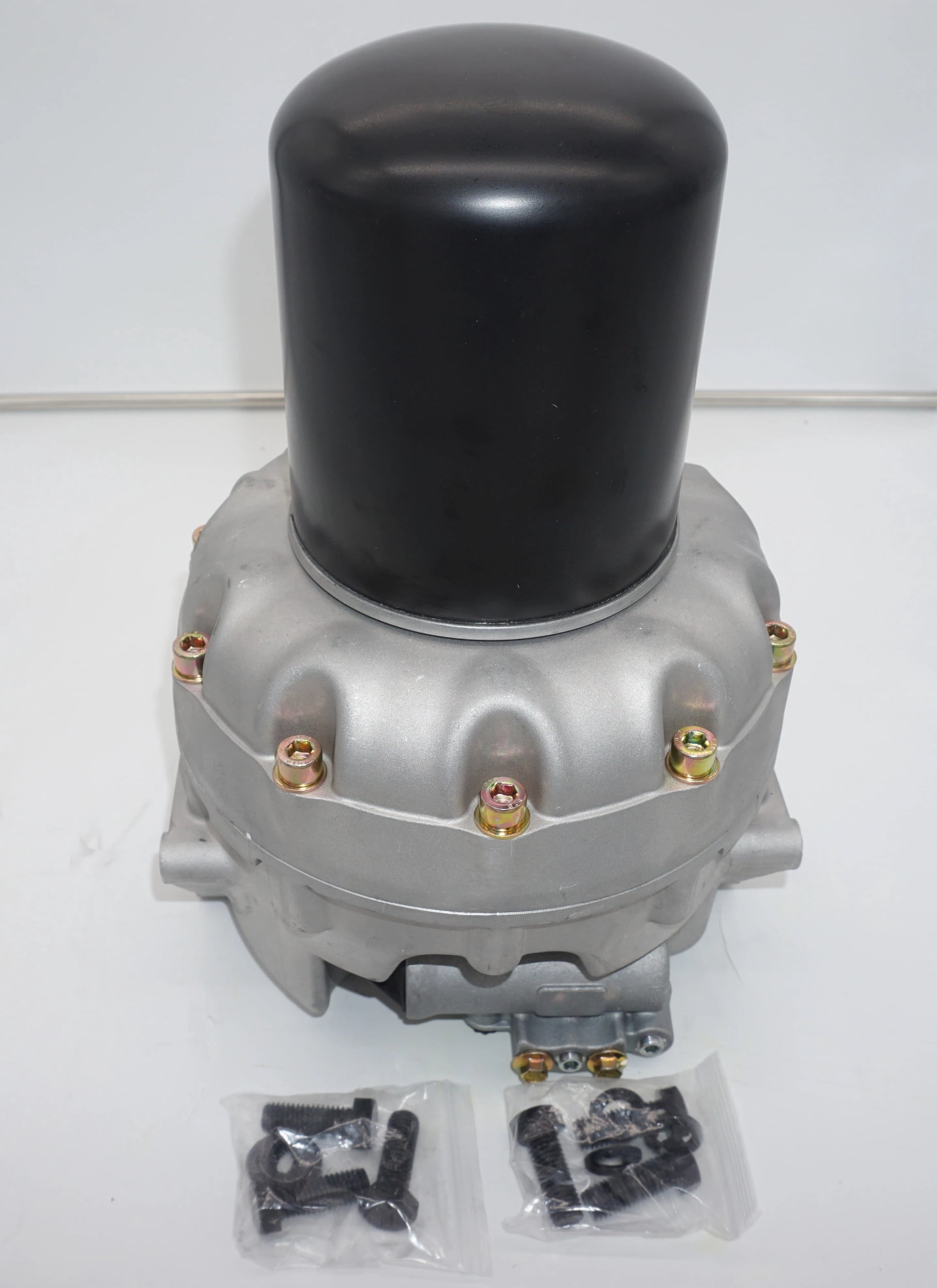 Air Dryer System Saver 1200 Plus w/Integral Purge Tank Replaces