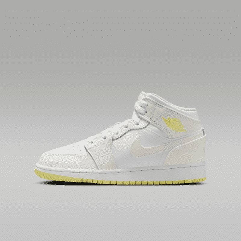 jordan 1s size 5.5 y