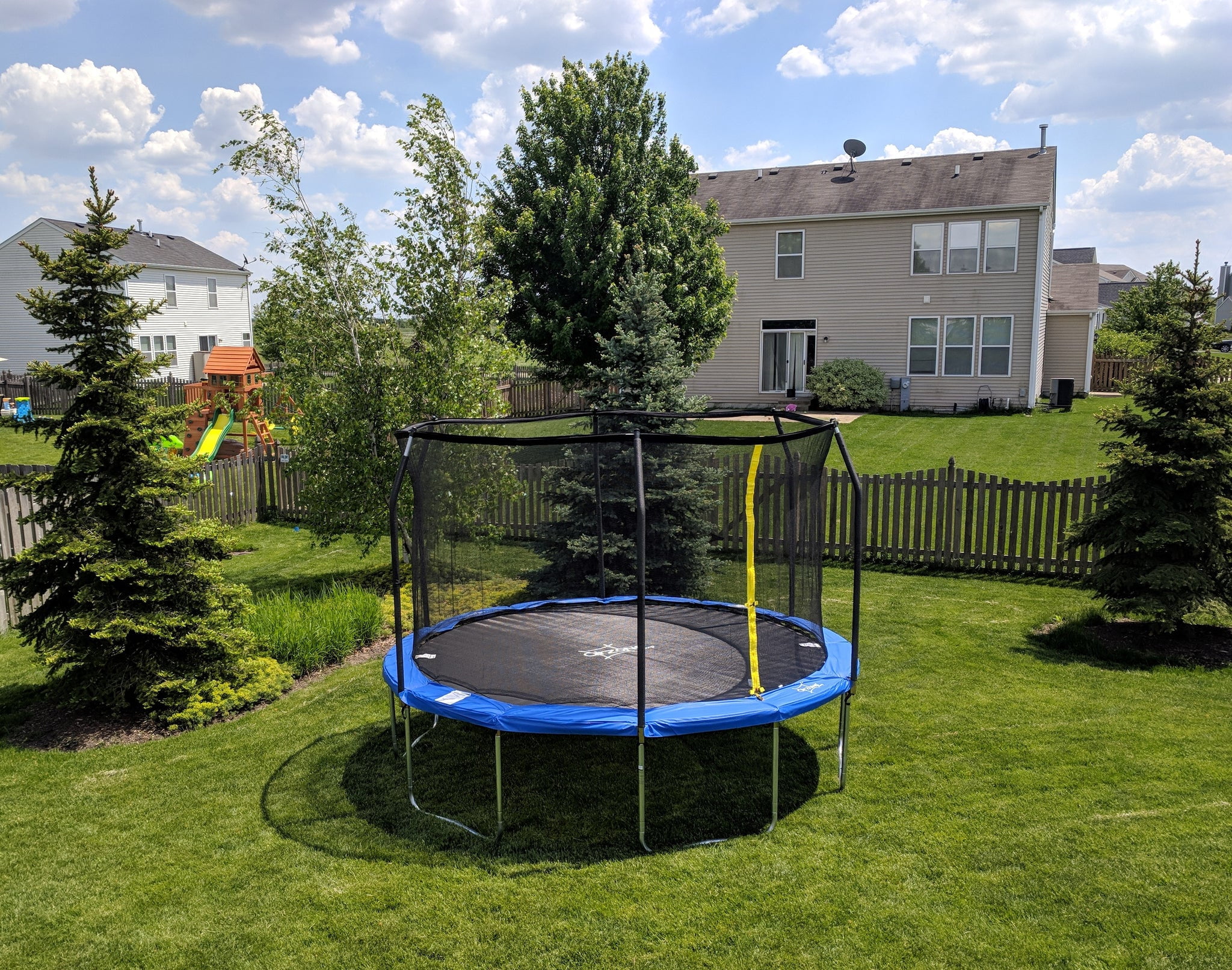 12' Blue Round Trampoline with Enclosure