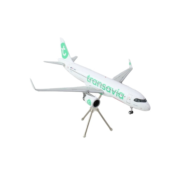 Airbus A320neo Commercial Aircraft "Transavia Airlines" White w/Green "Gemini 200" 1/200 Diecast Model Airplane by GeminiJets