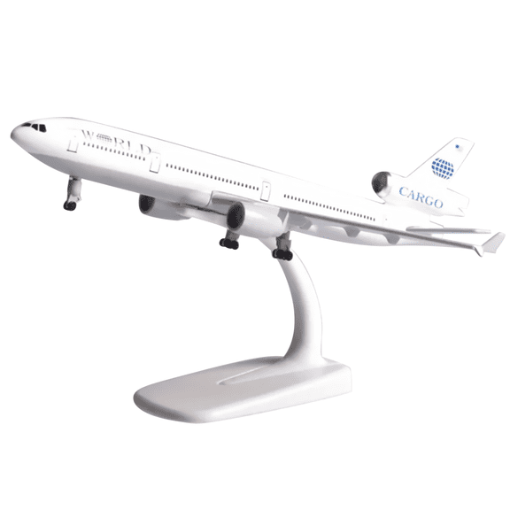 Aircraft Model with Standing Kit USA Cargo MD-11 1:400 Scale Model for Aviation Enthusiasts Noble Retro Decor Gift