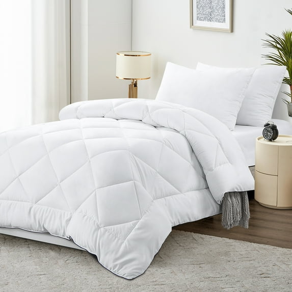 RUIKASI Fluffy Duvet Insert King - King Size Duvet Insert White for All Season, Soft Lightweight Cooling Duvet with Corner Taps, 102x90 inch