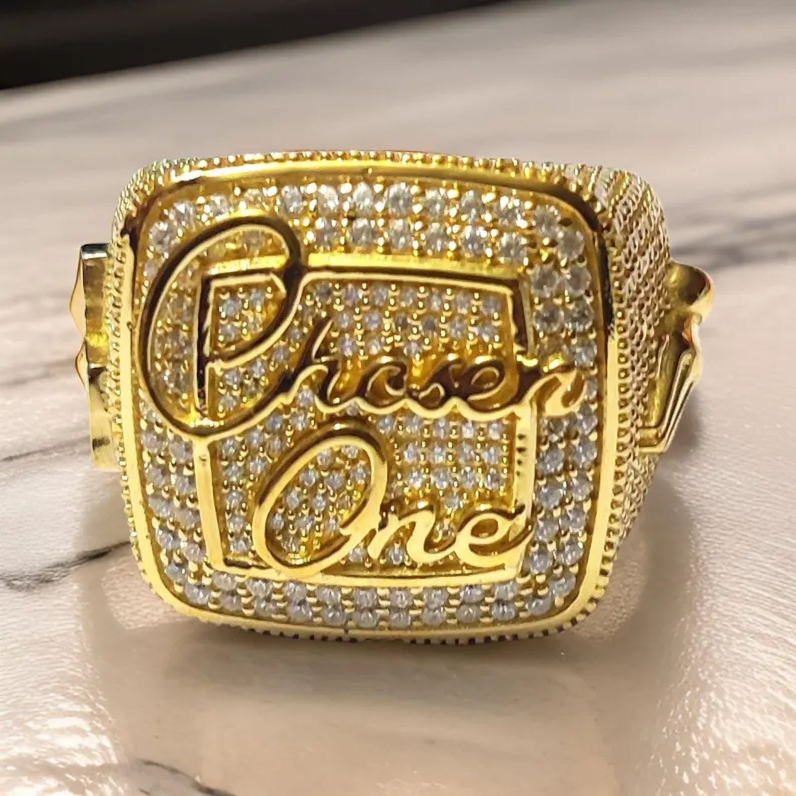 AISHVI JEWELS 4Ct Round Cut Lab-Created VVS1 Diamond Cluster Chosen One Engagement Ring 14K Finish Men's Wedding Anniversary Engagement Ring