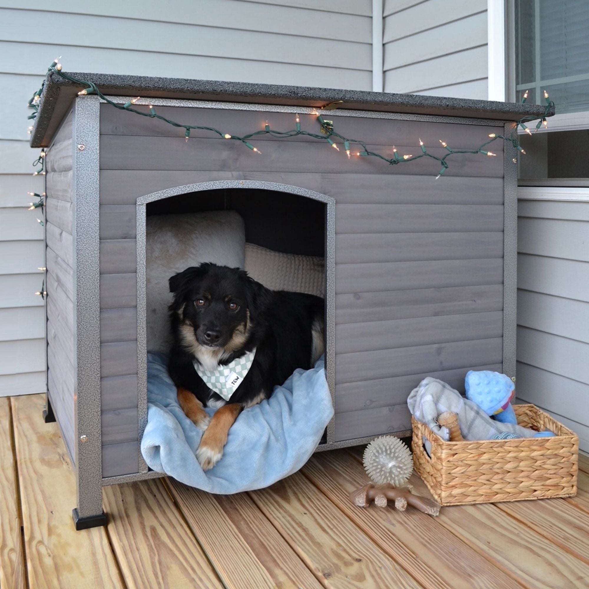 Aivituvin Wooden Dog House Anti-chewing Kennels for Outdoor & Indoor, Gray, Large
