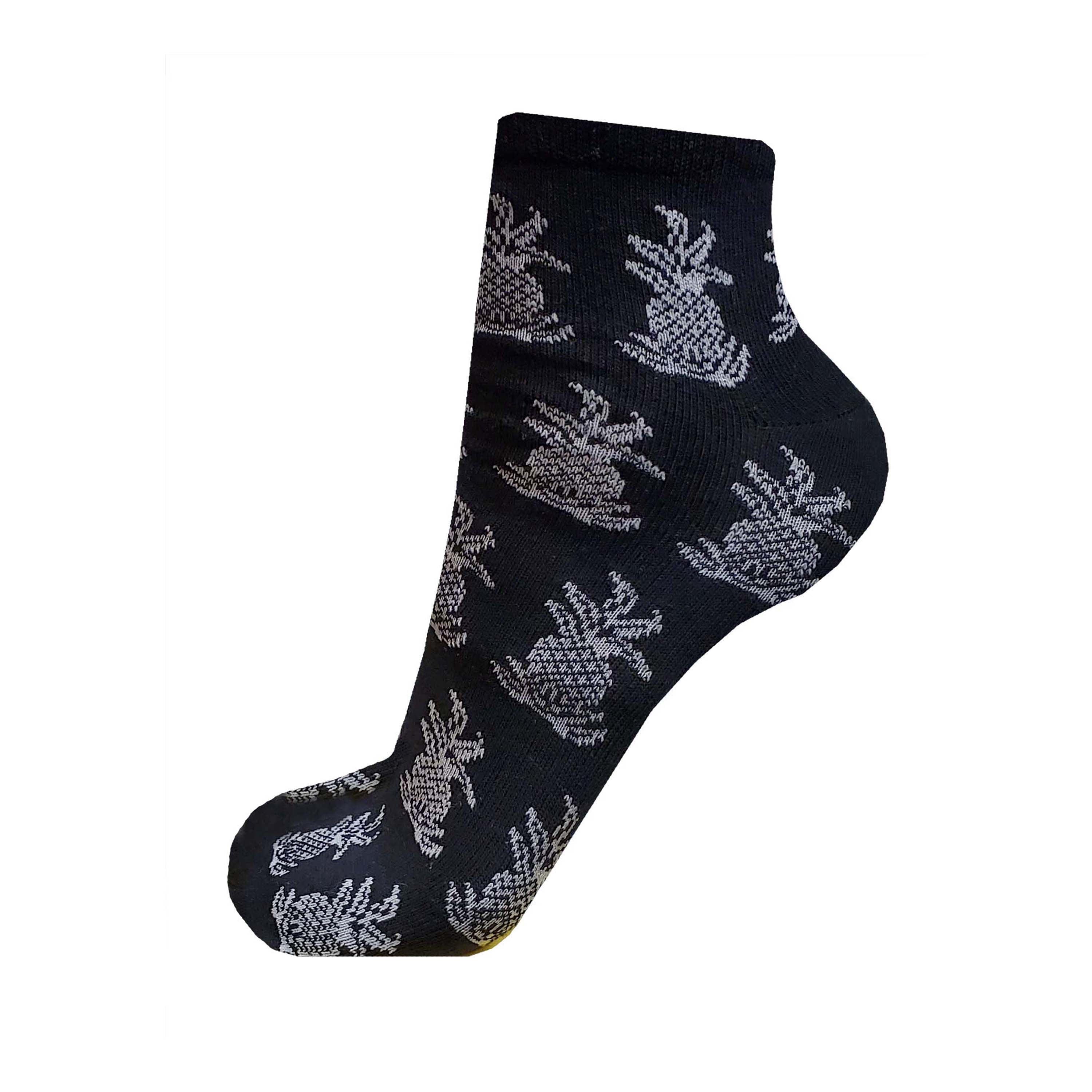 Ajw, Inc Everyday Crew Socks for Men and Women