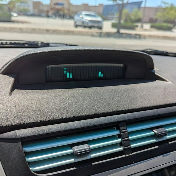 Ak2515 Pro Audio Spectrum Analyzer, Vfd Display Music Sound Visualizer 3.5Mm Aux YIWEI