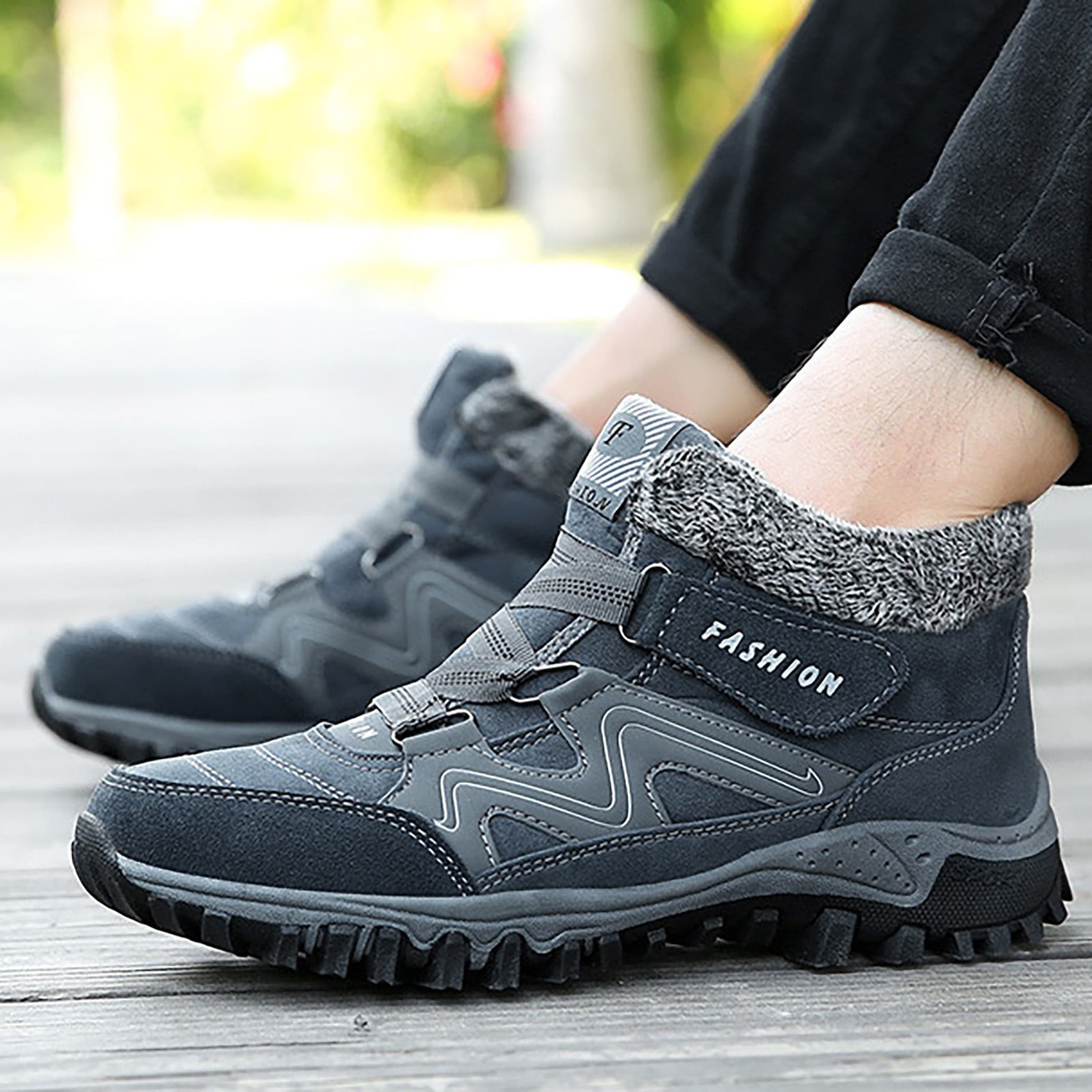 mens light weight walking boots