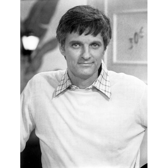 Alan Alda Photo Print (24 x 30)