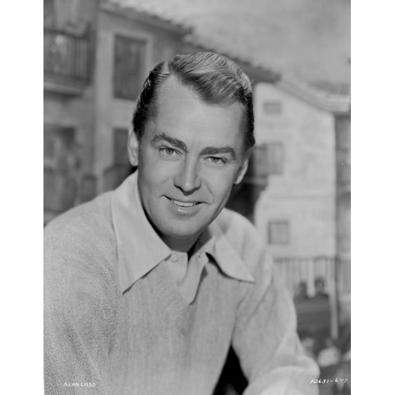 Alan Ladd Facing Right and smiling, wearing a Sweat Shirt in Black and White Portrait Photo Print (8 x 10)