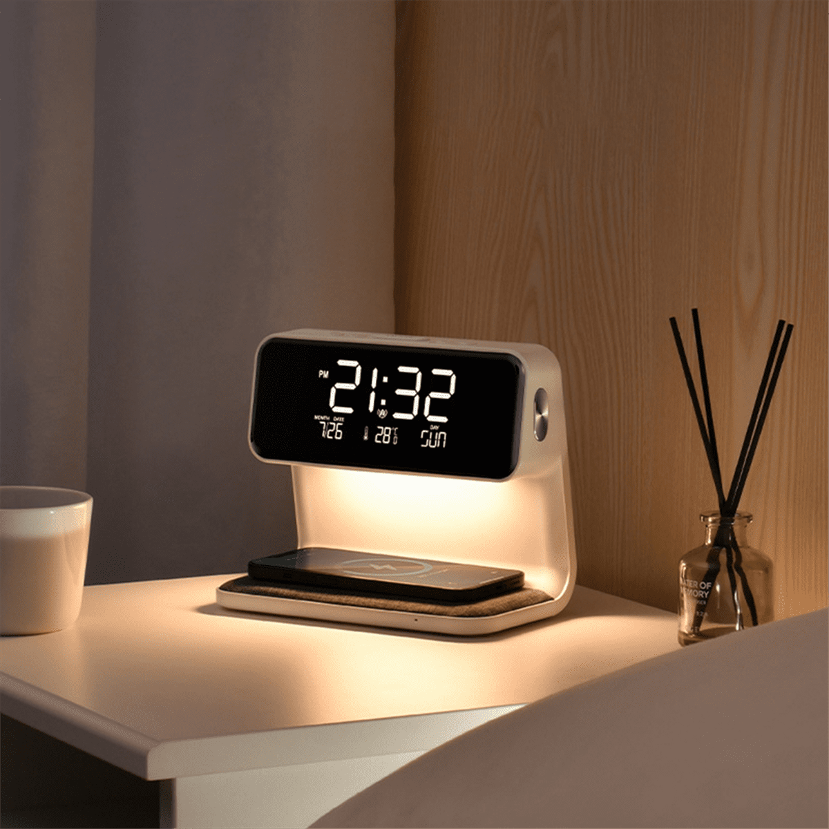 Alarm Clock with Wireless Charging and Lights Dimmable Digtial Alarm