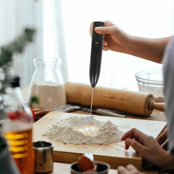 Alasum Black Handheld Electric Kitchen Mixer Whisk for Home Use with Adjustable Speeds and USB Charging