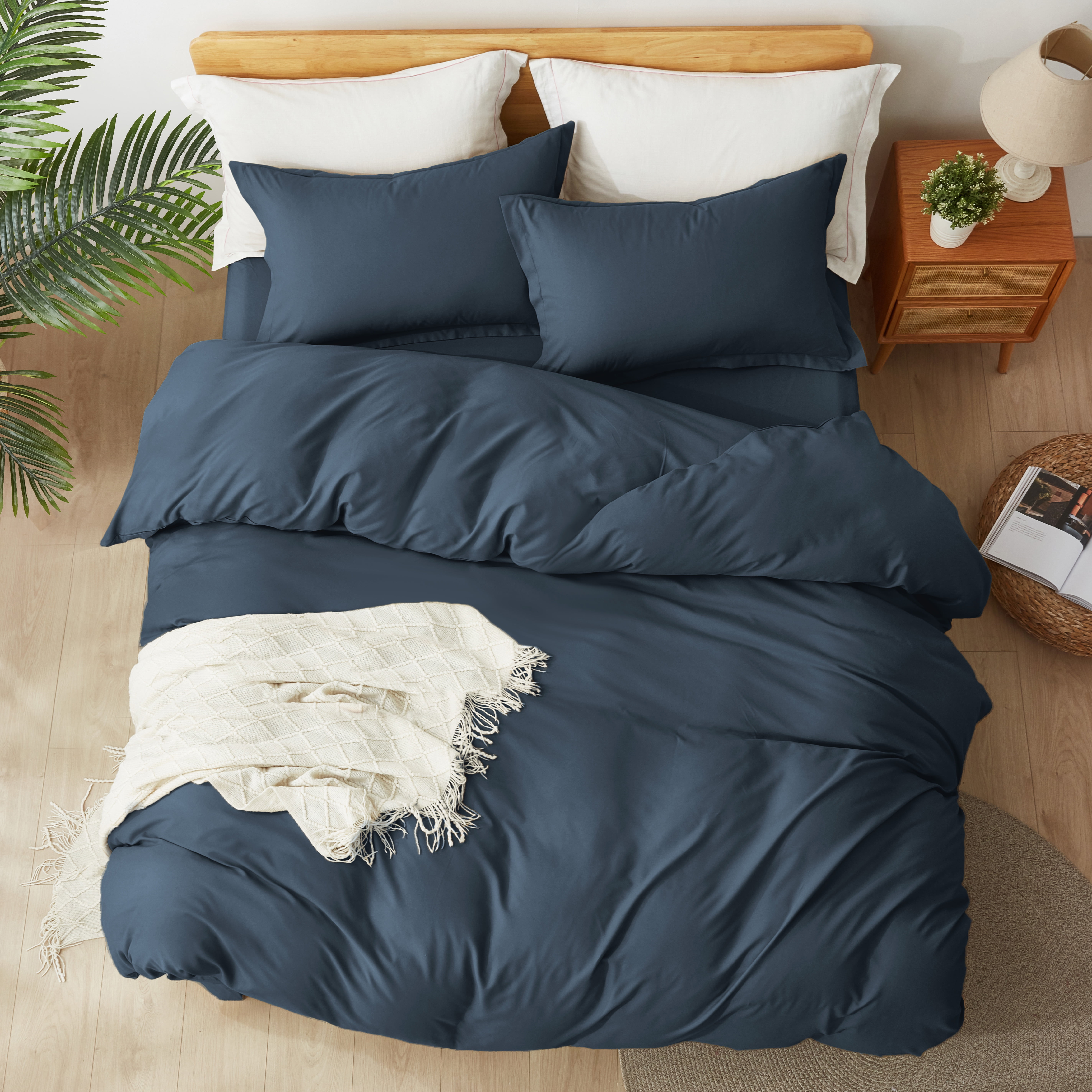 Alazuria Duvet Cover Set Soft Prewashed Microfiber with zipper and 4 corner ties Navy Dusty Blue color Queen size ( 90" x 90" )
