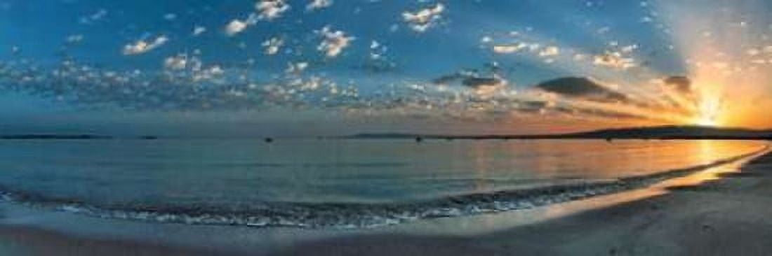 Alba sul Mediterraneo Canvas Art - Fulvio Ferrua (8 x 24)