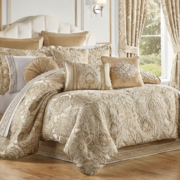 Albany Jacobean Floral Damask Bedding, Neutral Champagne & Ivory, 4-pc Queen Comforter Set