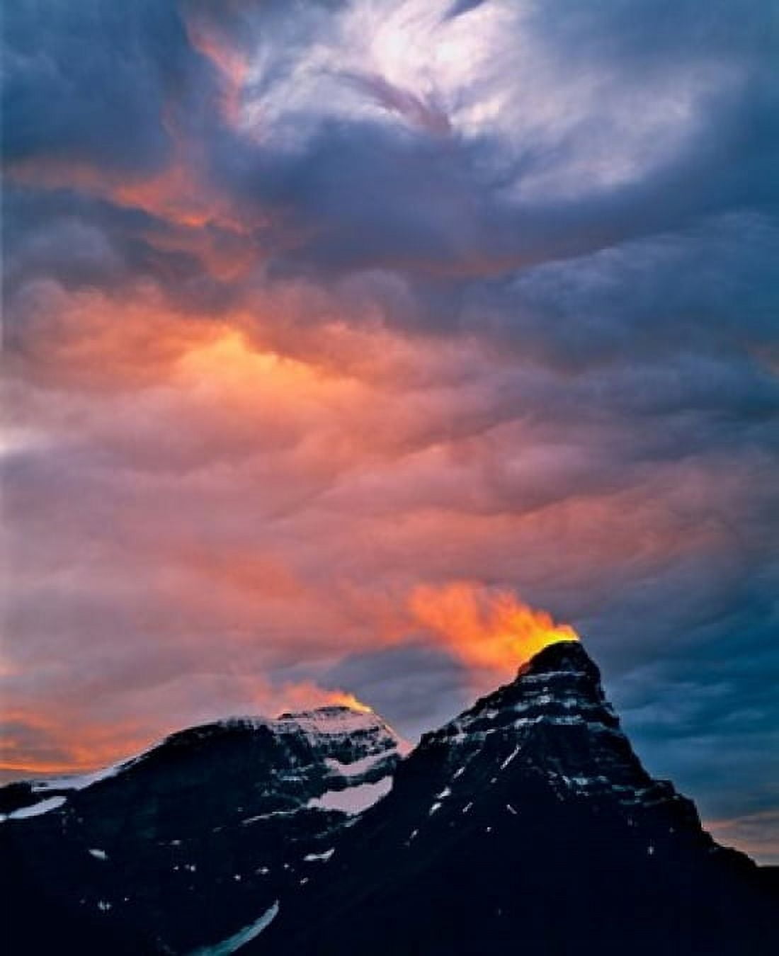 Alberta Mt Chephren Sunset light in Banff NP Canvas Art - Ric Ergenbright DanitaDelimont (21 x 26)