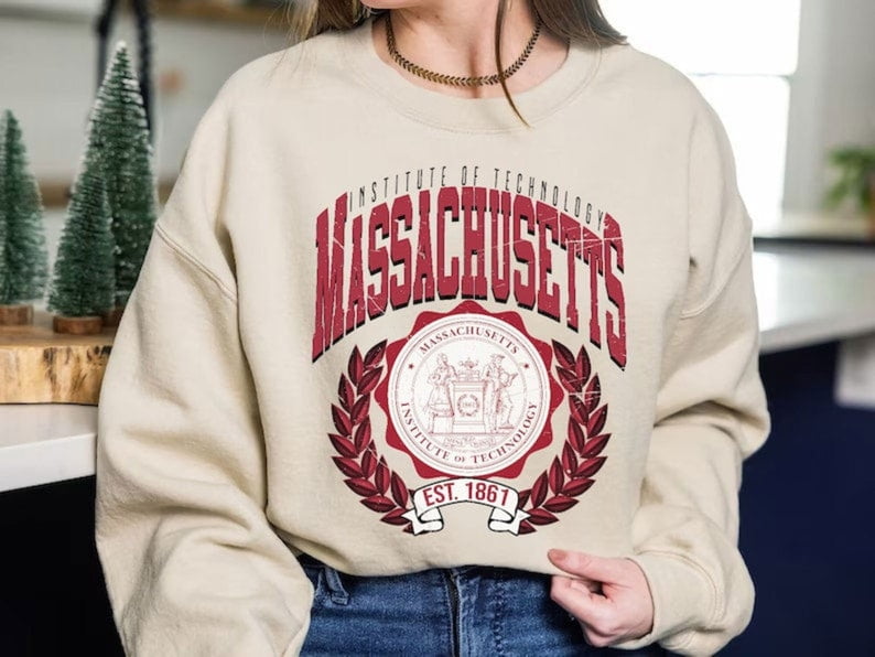 Alec Bohm T-Shirt, 90s Sweatshirt Hoodie Gift, Lightweight Unisex Soft