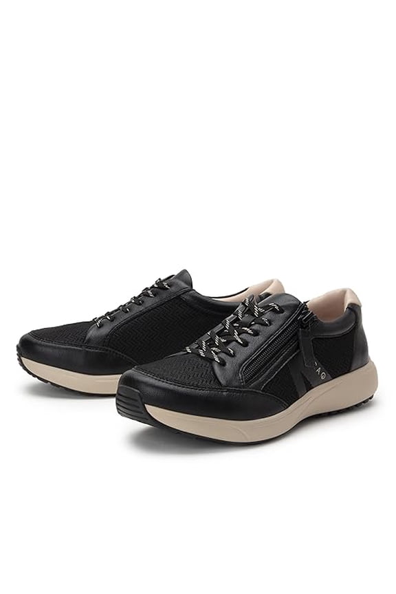 TRAQ Women's Eazee Black Smart Walking Shoe 6 M