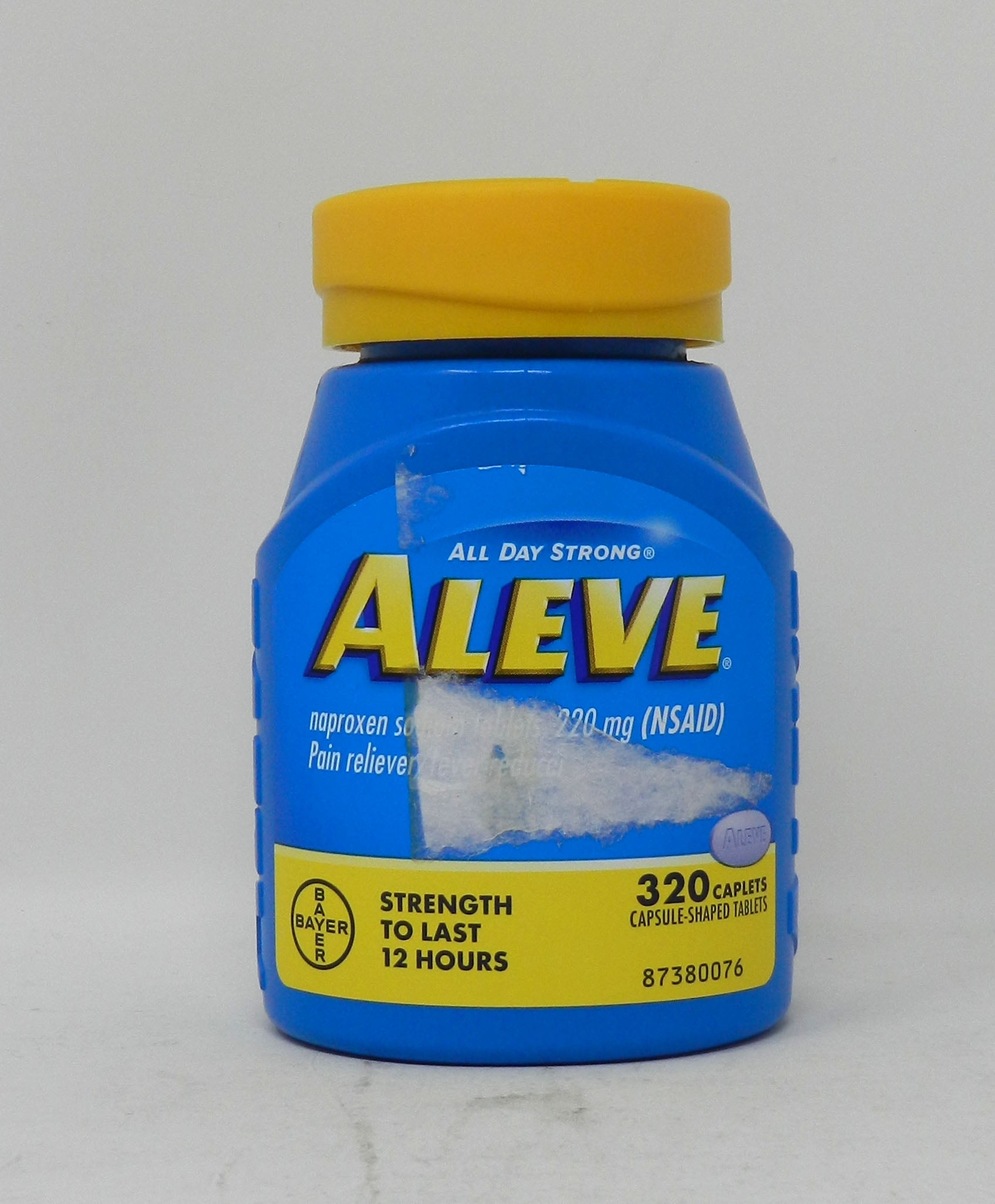 Aleve Naproxen Sodium 220 mg Pain Reliever/Fever Reducer 320 Caplets Aleve Naproxen Sodium 220 mg Pain Reliever/Fever Reducer 320 Caplets
