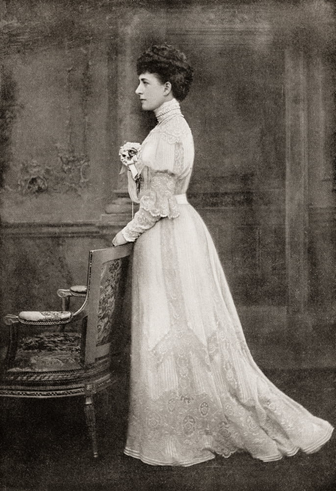 Alexandra of Denmark 1844 Canvas Art - Ken Welsh Design Pics (22 x 32)