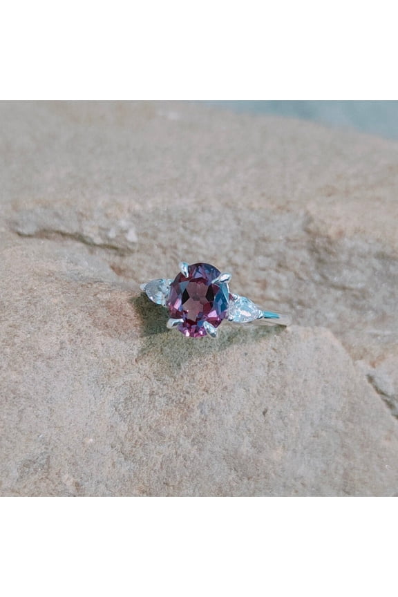 Alexandrite Ring, 925 Sterling Silver Ring, Lab created Alexandrite Ring, Color Change Stone Ring, Oval Cut Alexandrite Ring, Ring for gift