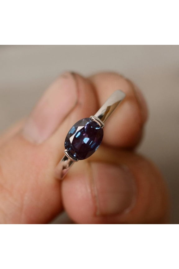 Alexandrite Ring, 925 Sterling Silver Ring, Lab created Alexandrite Ring, Color Change Stone Ring, Oval Cut Alexandrite Ring, Ring for gift