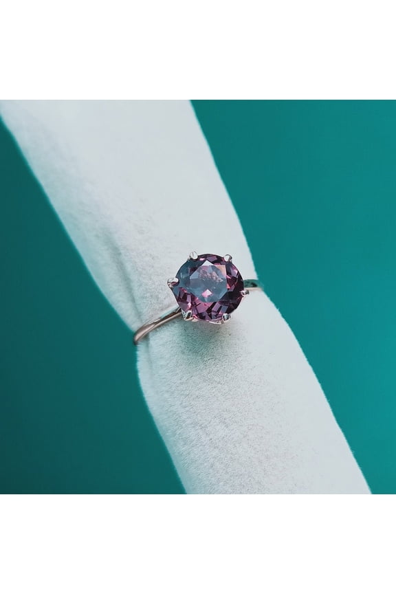 Alexandrite Ring, 925 sterling silver color change stone ring, round cut alexandrite ring, ring for gift June Birthstone Gift