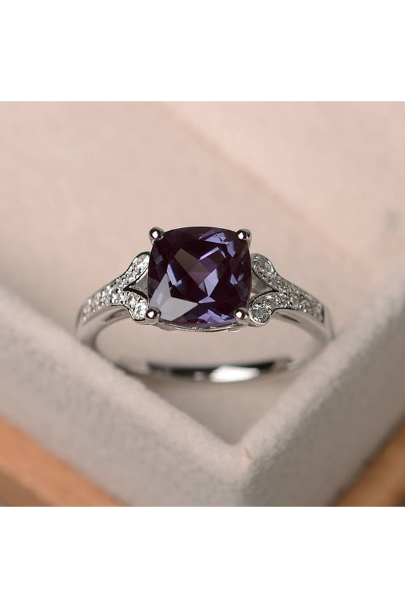 Alexandrite statement ring, 14k white gold, cushion cut, June birthtsone, color changing ring