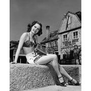 Alexis Smith 8X10 Glossy Photo #ASA01