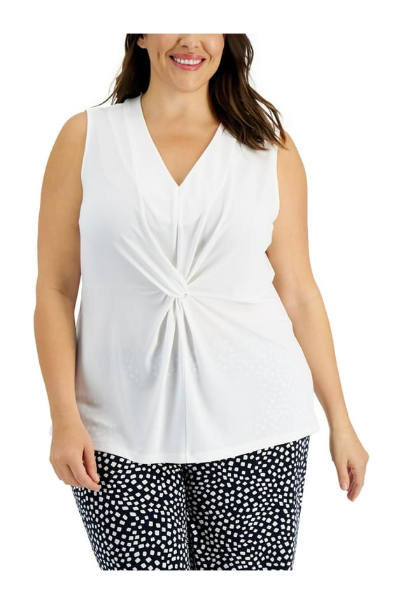 Womens Plus Twist Front V-Neck T-Shirt