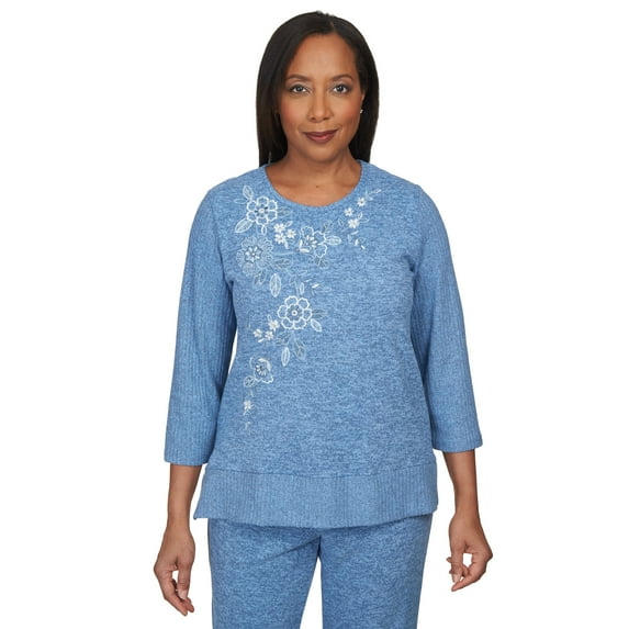 Alfred Dunner Womens Flower Embroidery Split Hem Top