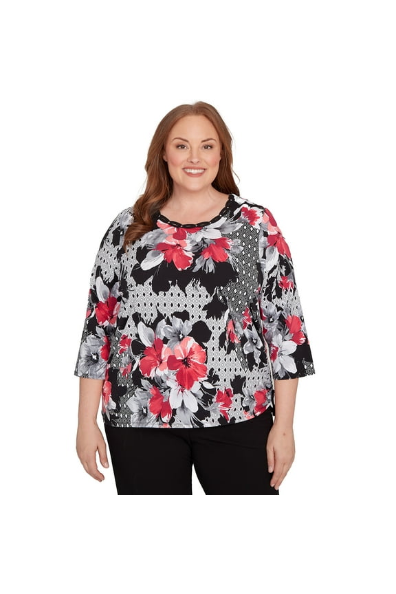 Womens Plus-Size Patchwork Diamond Floral Top