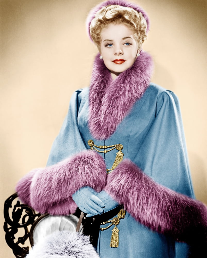 Alice Faye Canvas Art - (16 x 20)