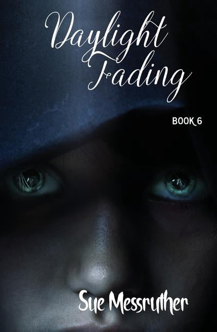 Alicia: Daylight Fading (Paperback)