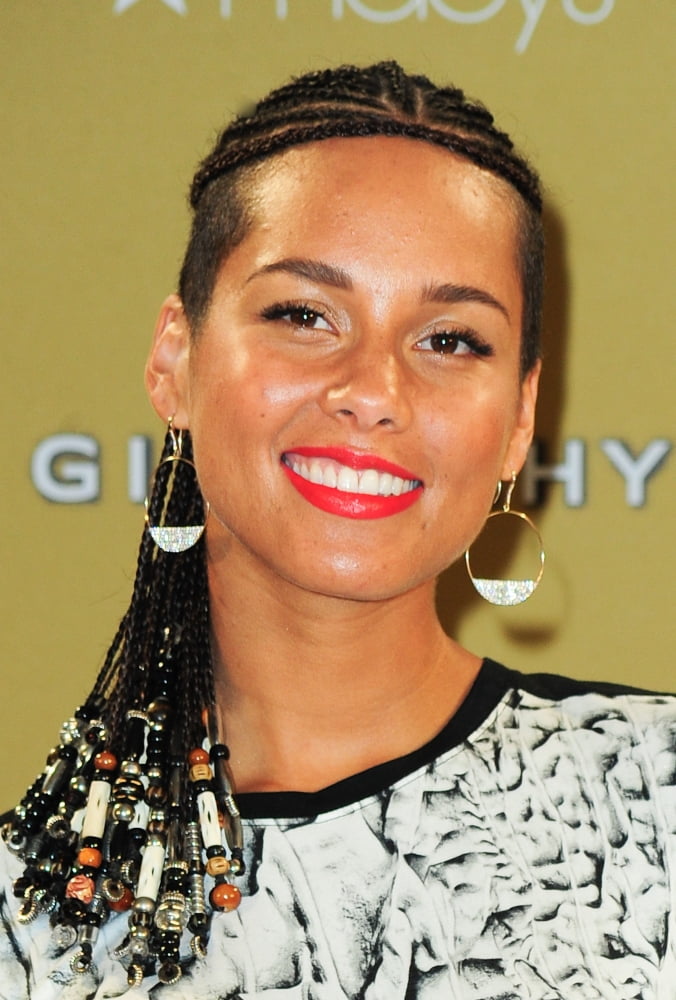Alicia Keys At In-Store Appearance For Alicia Keys And Givenchy Launch New Fragrance Dahlia Divin Canvas Art - (16 x 20)