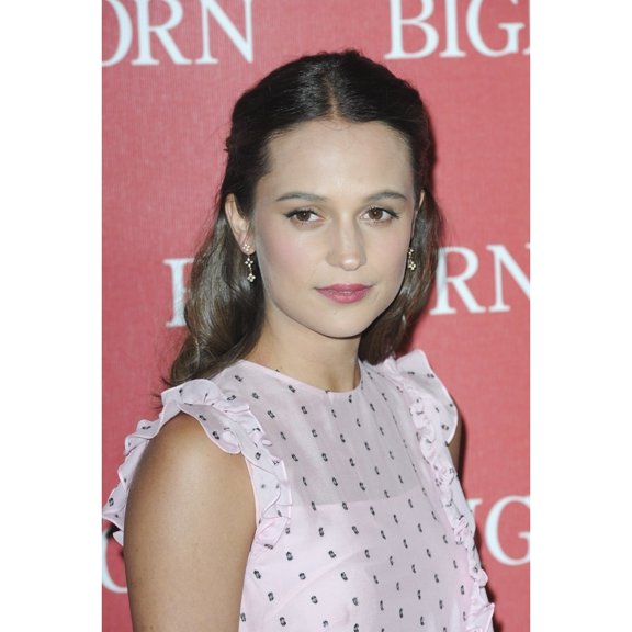 Alicia Vikander At Arrivals For The 27Th Annual Palm Springs International Film Festival Awards Show Print