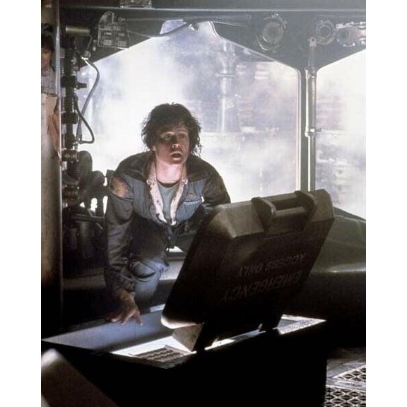 Alien 1979 Sigourney Weaver as Ripley at computer looks up in fright 8x10 photo